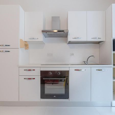 Academy Of Fine Arts -Modern Apt. With Balcony! ボローニャ エクステリア 写真